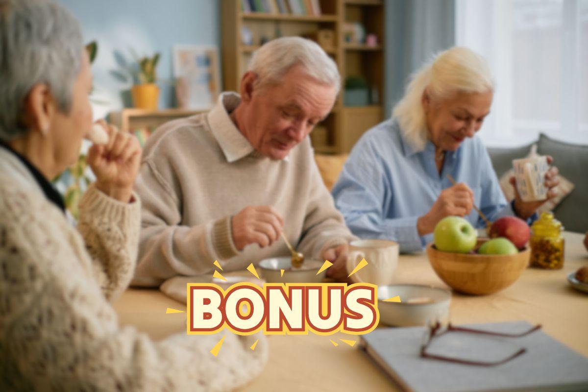 anziani che mangiano e scritta bonus